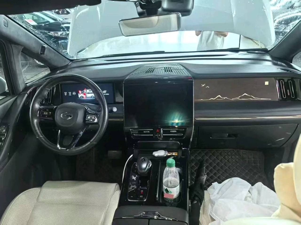 GAC Trumpchi M8 — Передняя панель