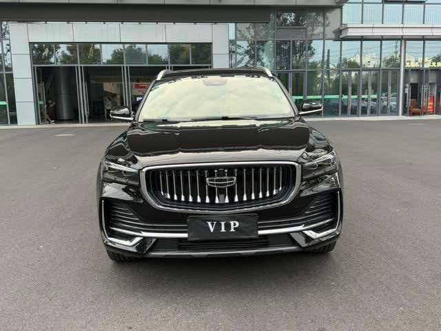 Geely Monjaro — Вид спереди