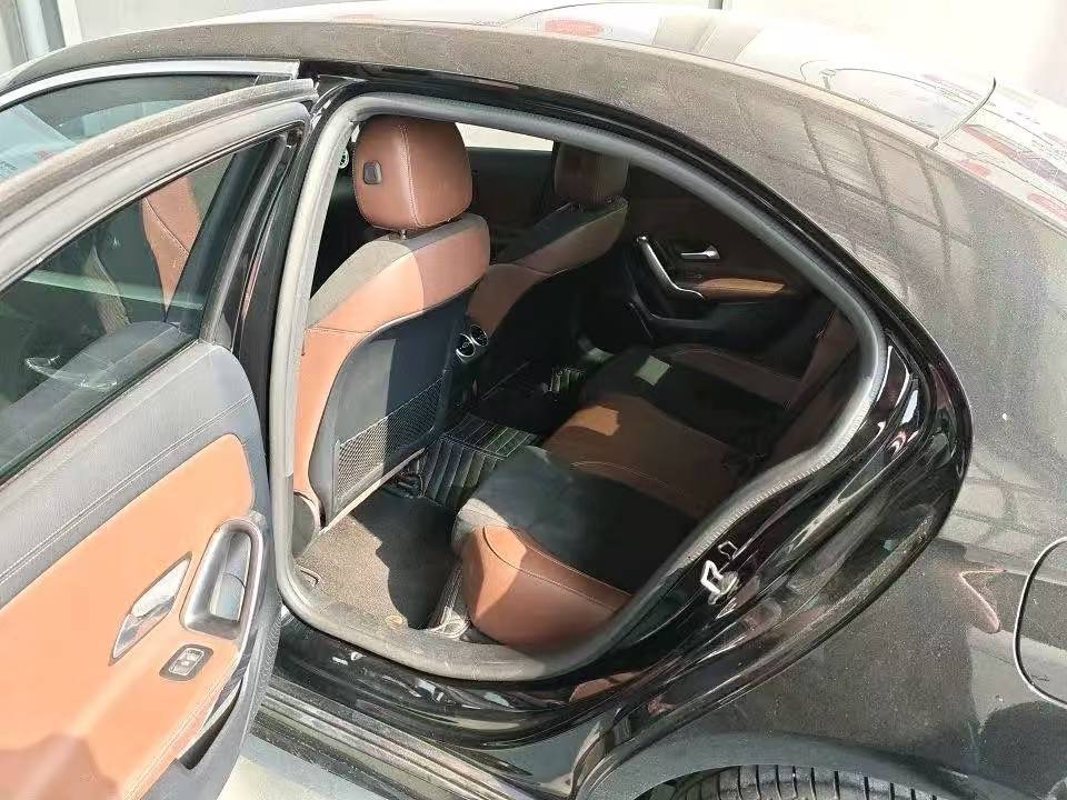 Mercedes-Benz A 200 L — фото автомобиля 6