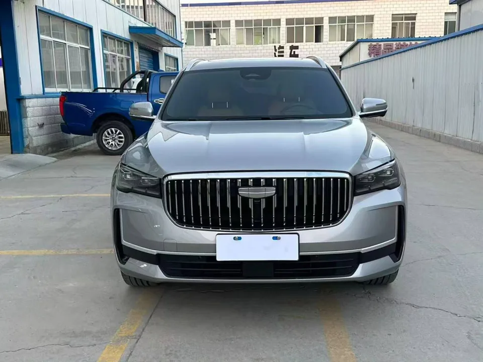 Geely Monjaro — Вид спереди