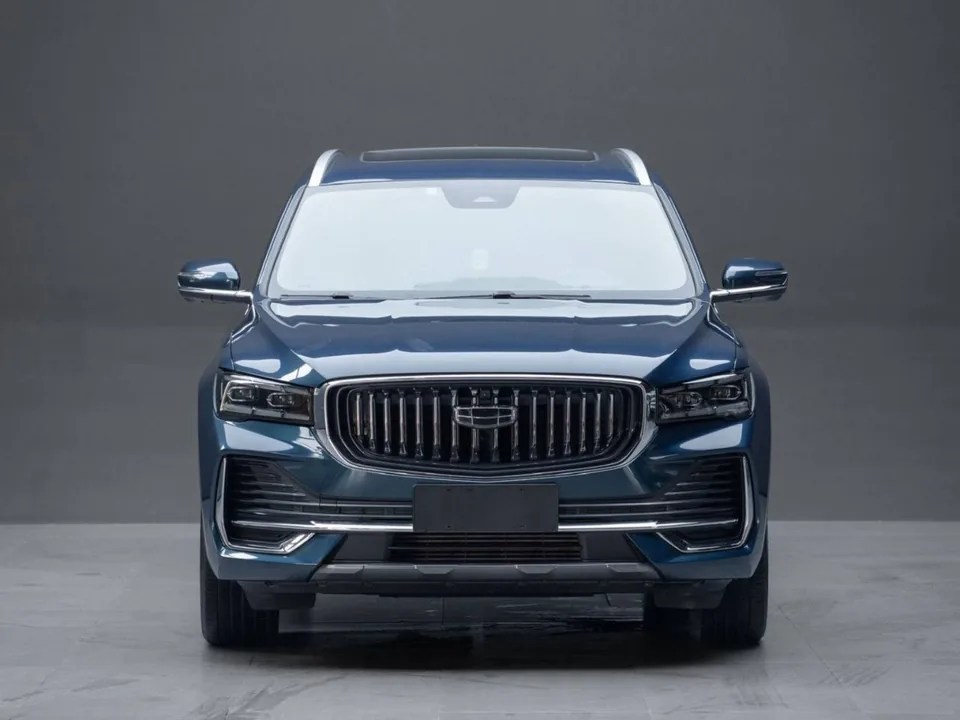 Geely Monjaro — Вид спереди