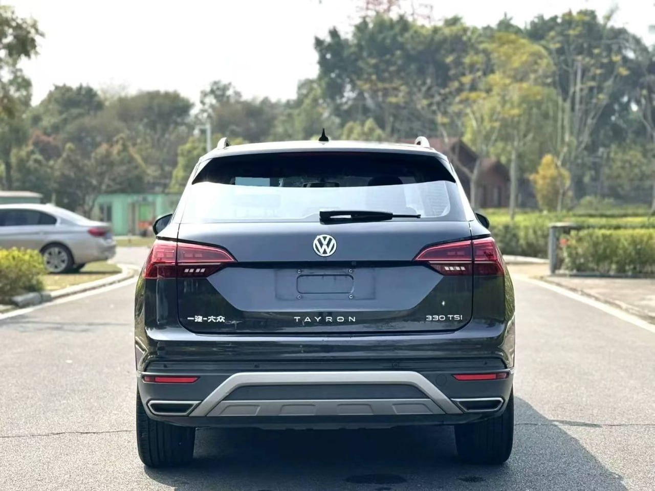 Volkswagen Tayron — Вид сзади