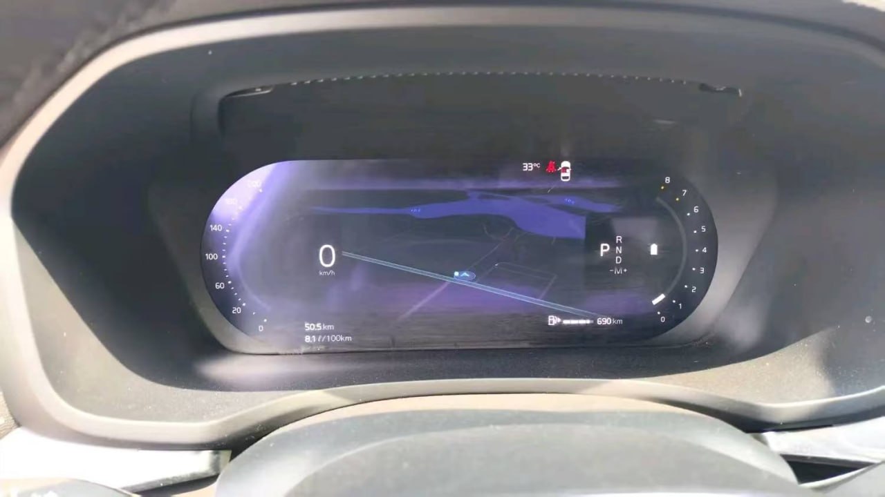 Volvo S60 — Приборная панель