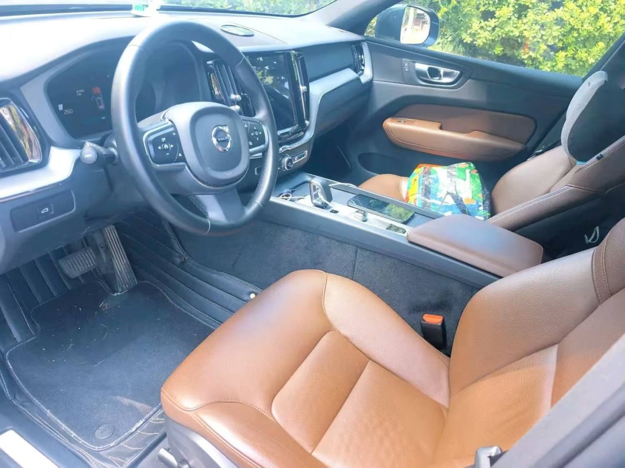 Volvo XC60 — Водительское место